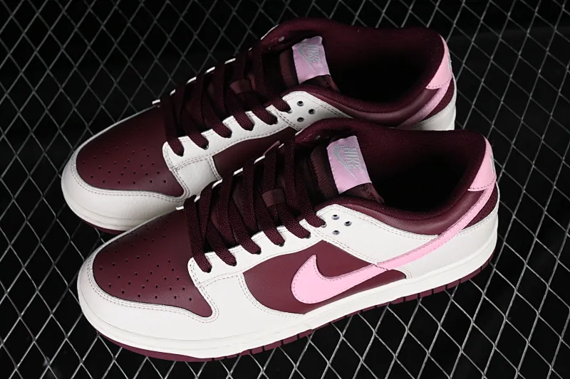 All Categories Nk SB Dunk Series Nk SB Dunk Low Low-top sneakers K version Nk Dunk Low Burgundy Valentine's Day SB low-top sports and leisure sneakers DR9705-100
